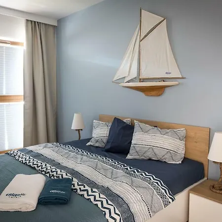 Apartment Atlantic